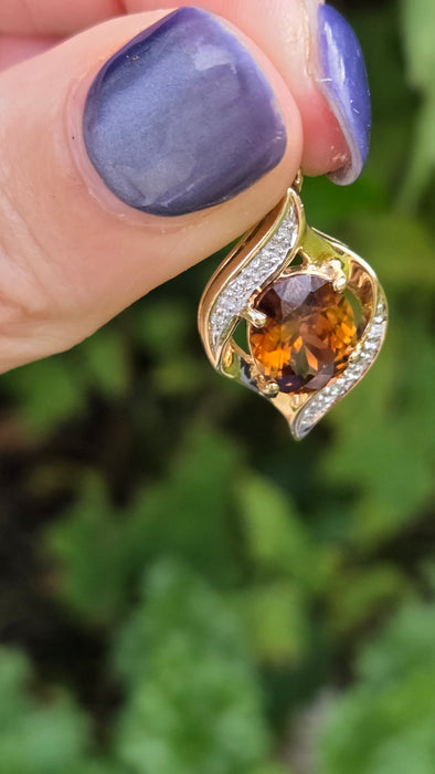 Vintage: 9ct Yellow Gold Golden Cognac Topaz & Diamond Pendant