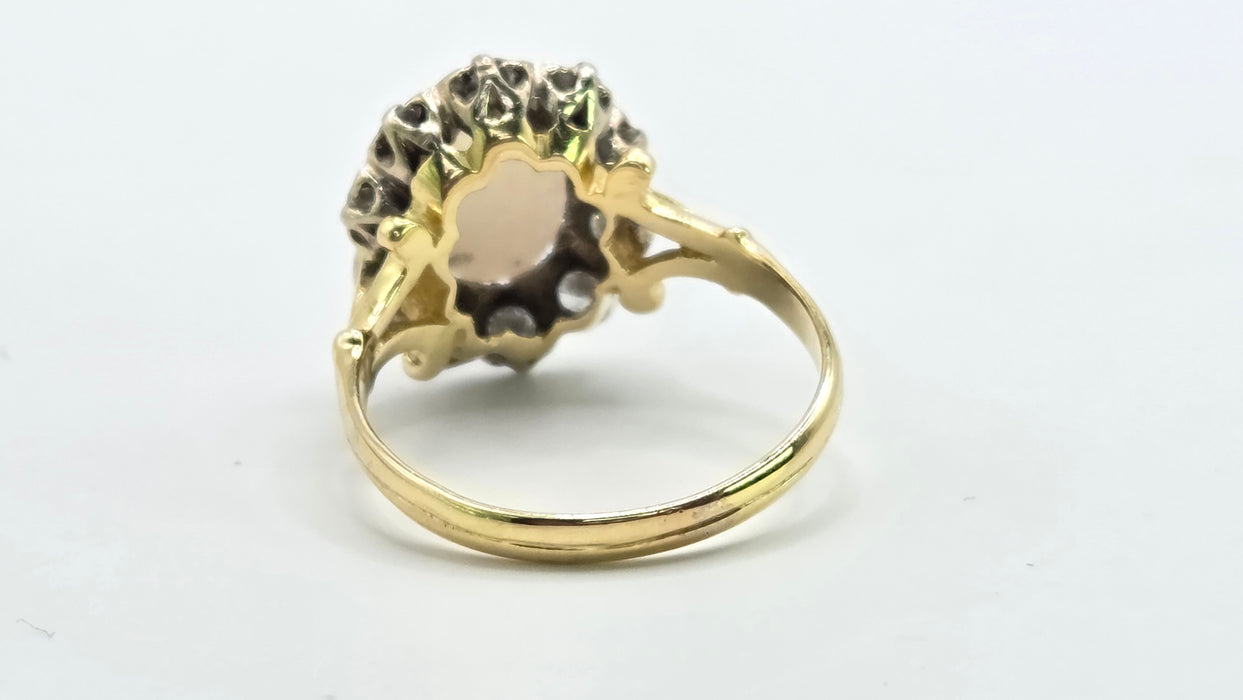 Vintage: 18ct Yellow Gold Opal 1.00ct & Diamond 0.75ct Fleur-de-lys Cluster Ring