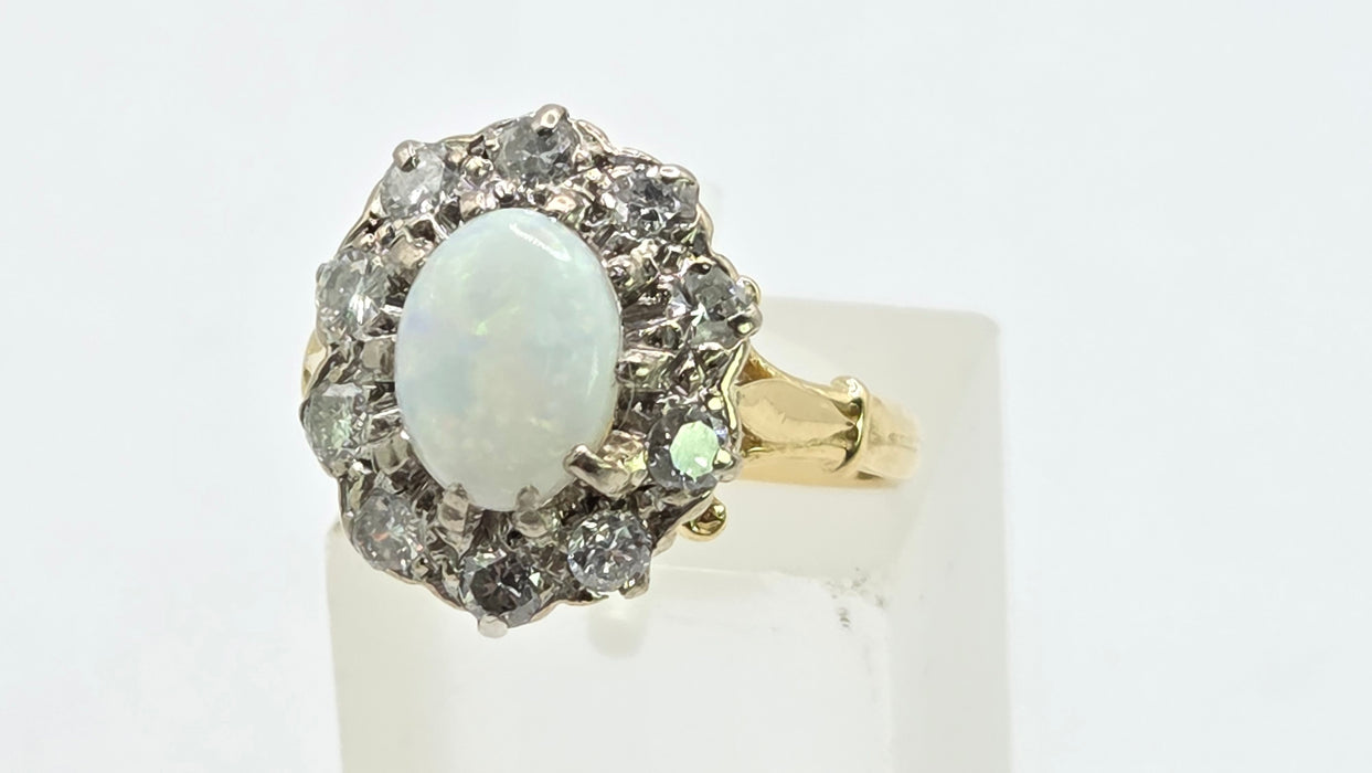 Vintage: 18ct Yellow Gold Opal 1.00ct & Diamond 0.75ct Fleur-de-lys Cluster Ring