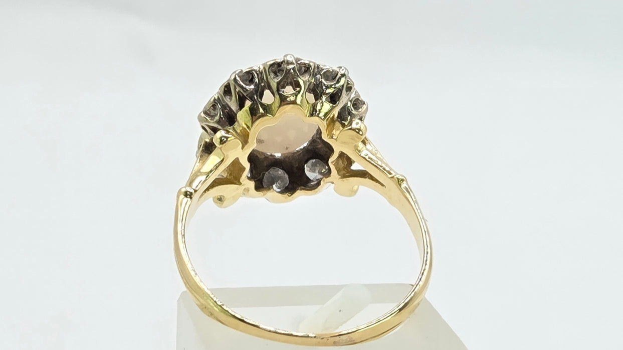 Vintage: 18ct Yellow Gold Opal 1.00ct & Diamond 0.75ct Fleur-de-lys Cluster Ring