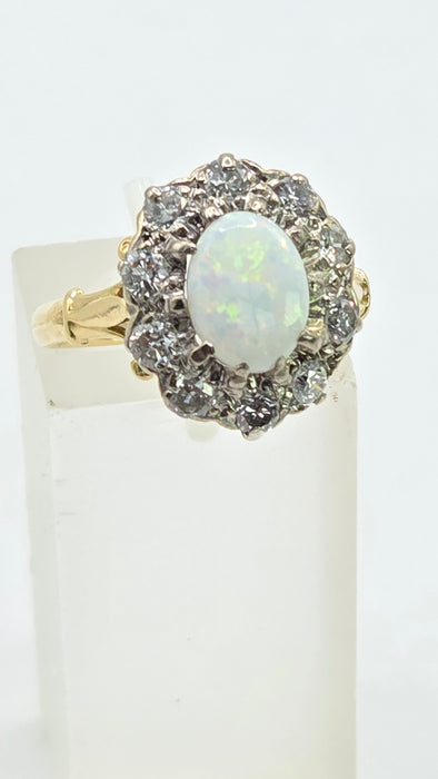 Vintage: 18ct Yellow Gold Opal 1.00ct & Diamond 0.75ct Fleur-de-lys Cluster Ring