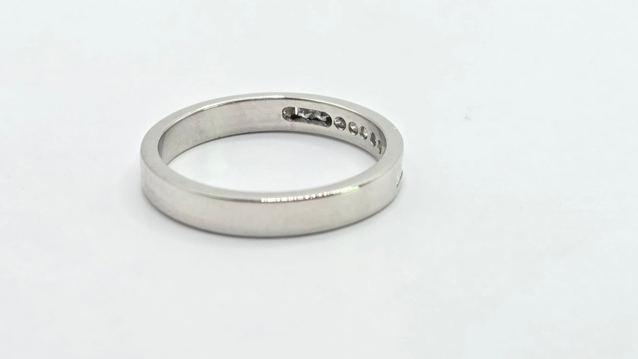 Vintage: Platinum Diamond 0.28ct Princess Cut Stacker Ring