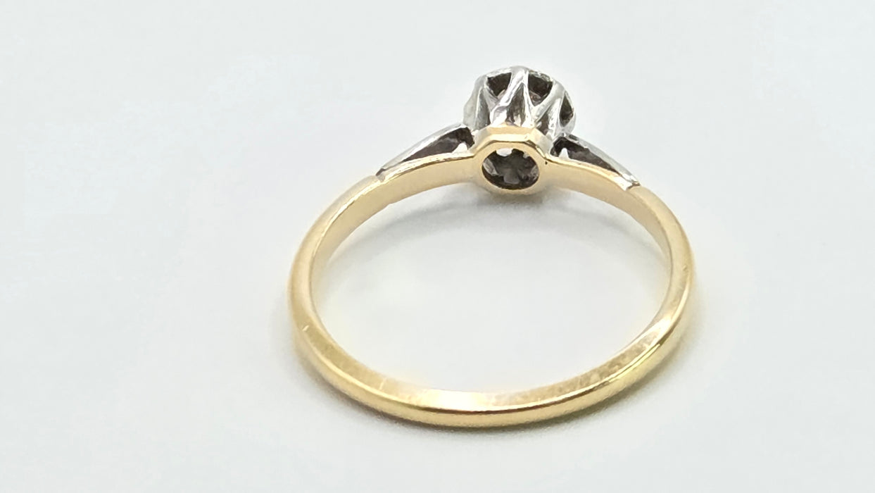 Vintage: 18ct Yellow Gold & Platinum Diamond 0.15ct Solitaire Ring