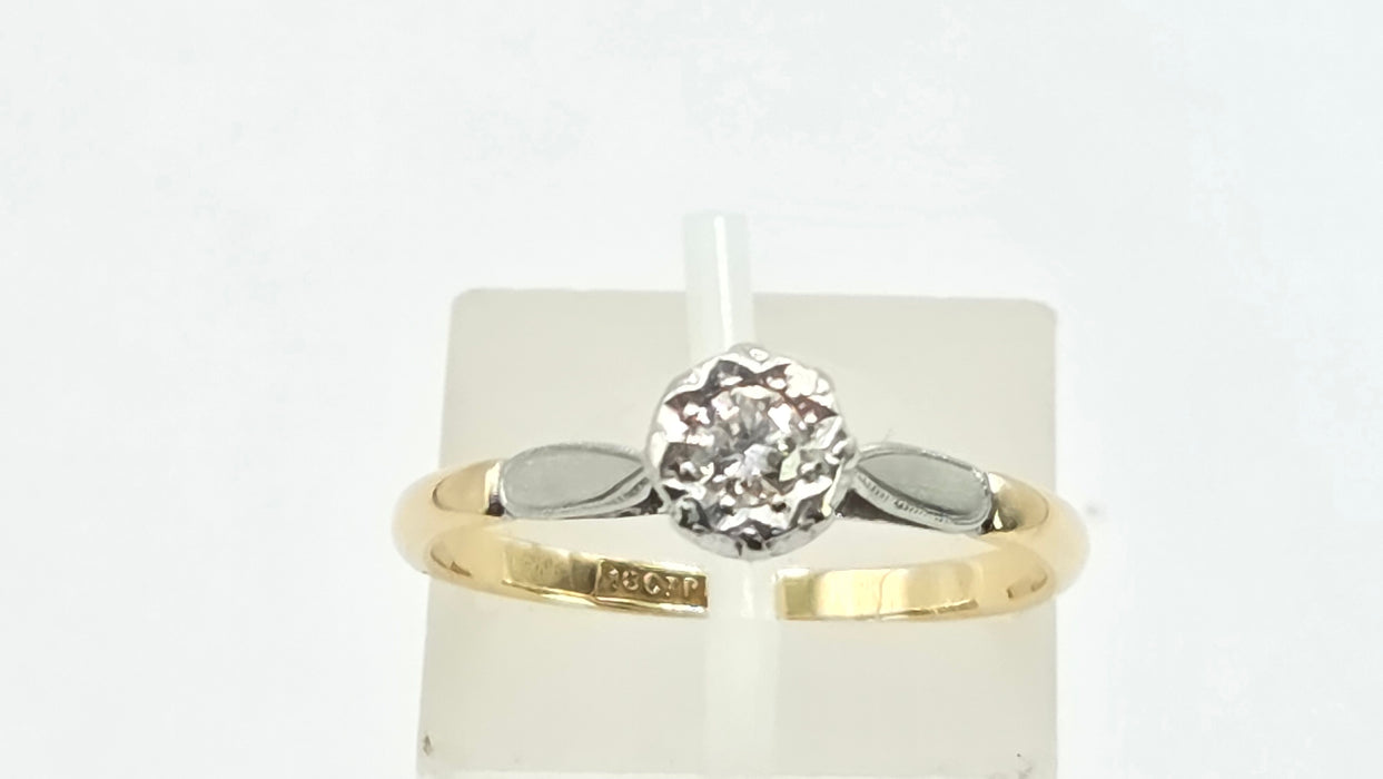 Vintage: 18ct Yellow Gold & Platinum Diamond 0.15ct Solitaire Ring