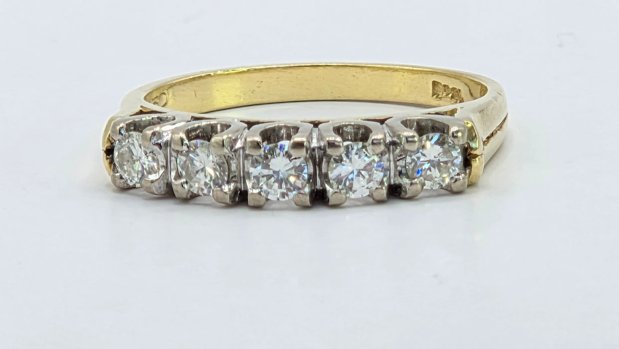 Vintage: 18ct Yellow Gold Diamond 0.42ct Five Diamond Stacker Half Eternity Ring