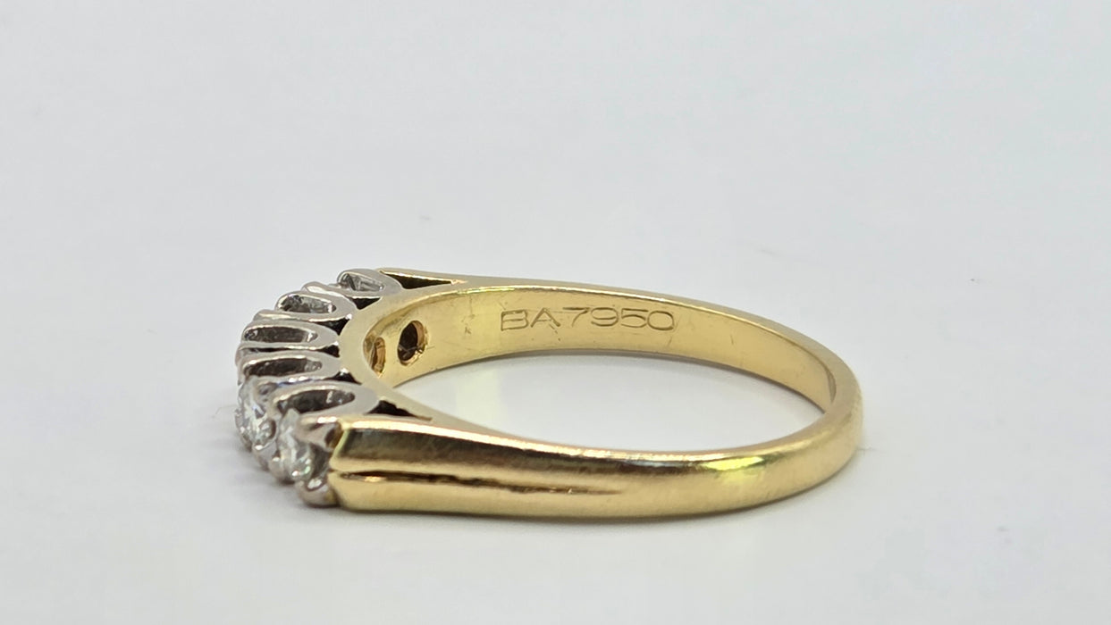 Vintage: 18ct Yellow Gold Diamond 0.42ct Five Diamond Stacker Half Eternity Ring