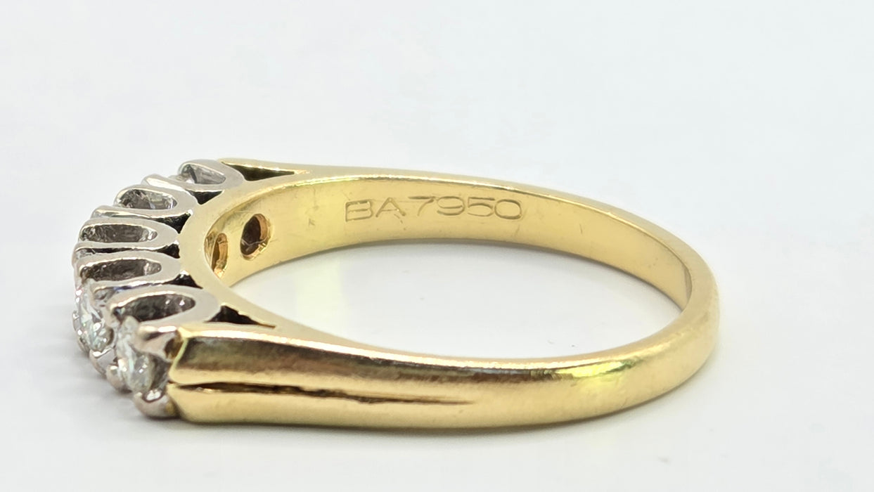 Vintage: 18ct Yellow Gold Diamond 0.42ct Five Diamond Stacker Half Eternity Ring
