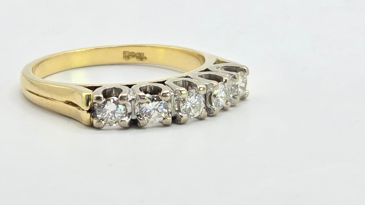 Vintage: 18ct Yellow Gold Diamond 0.42ct Five Diamond Stacker Half Eternity Ring