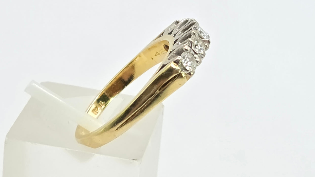Vintage: 18ct Yellow Gold Diamond 0.42ct Five Diamond Stacker Half Eternity Ring