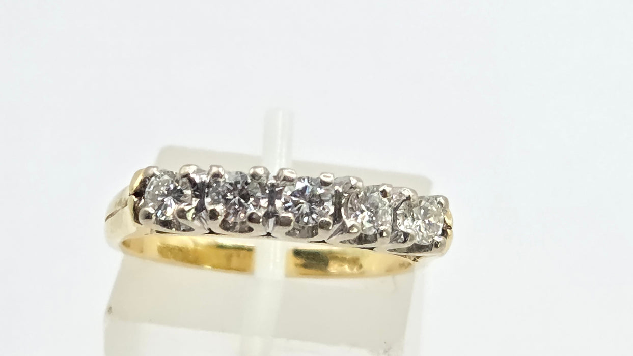 Vintage: 18ct Yellow Gold Diamond 0.42ct Five Diamond Stacker Half Eternity Ring