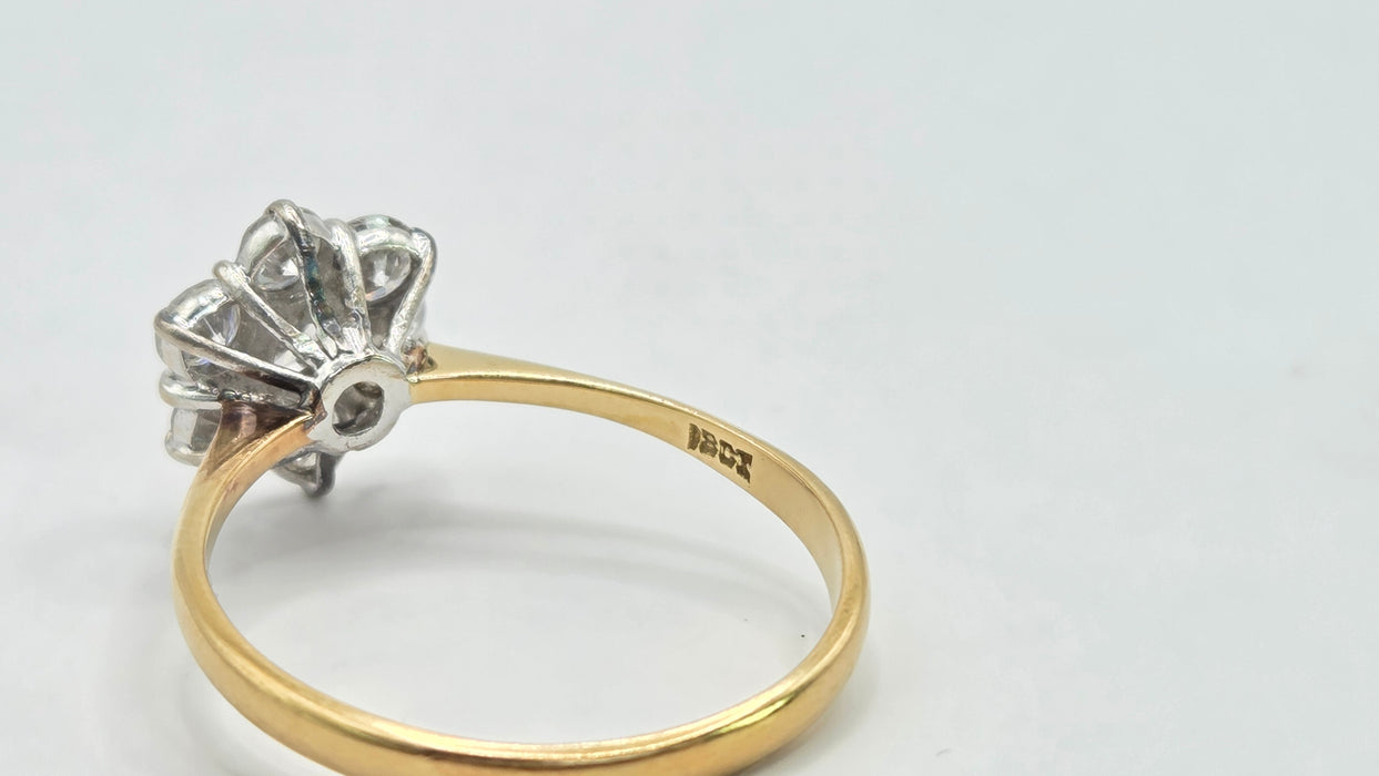 Vintage: 18ct Yellow Gold Diamond 1.45ct Seven Stone Floral Cluster Ring
