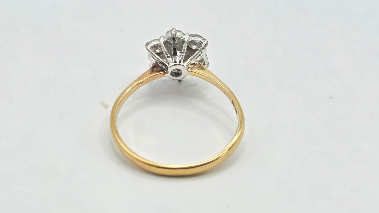 Vintage: 18ct Yellow Gold Diamond 1.45ct Seven Stone Floral Cluster Ring