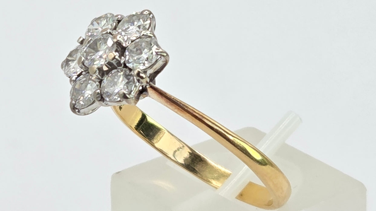 Vintage: 18ct Yellow Gold Diamond 1.45ct Seven Stone Floral Cluster Ring