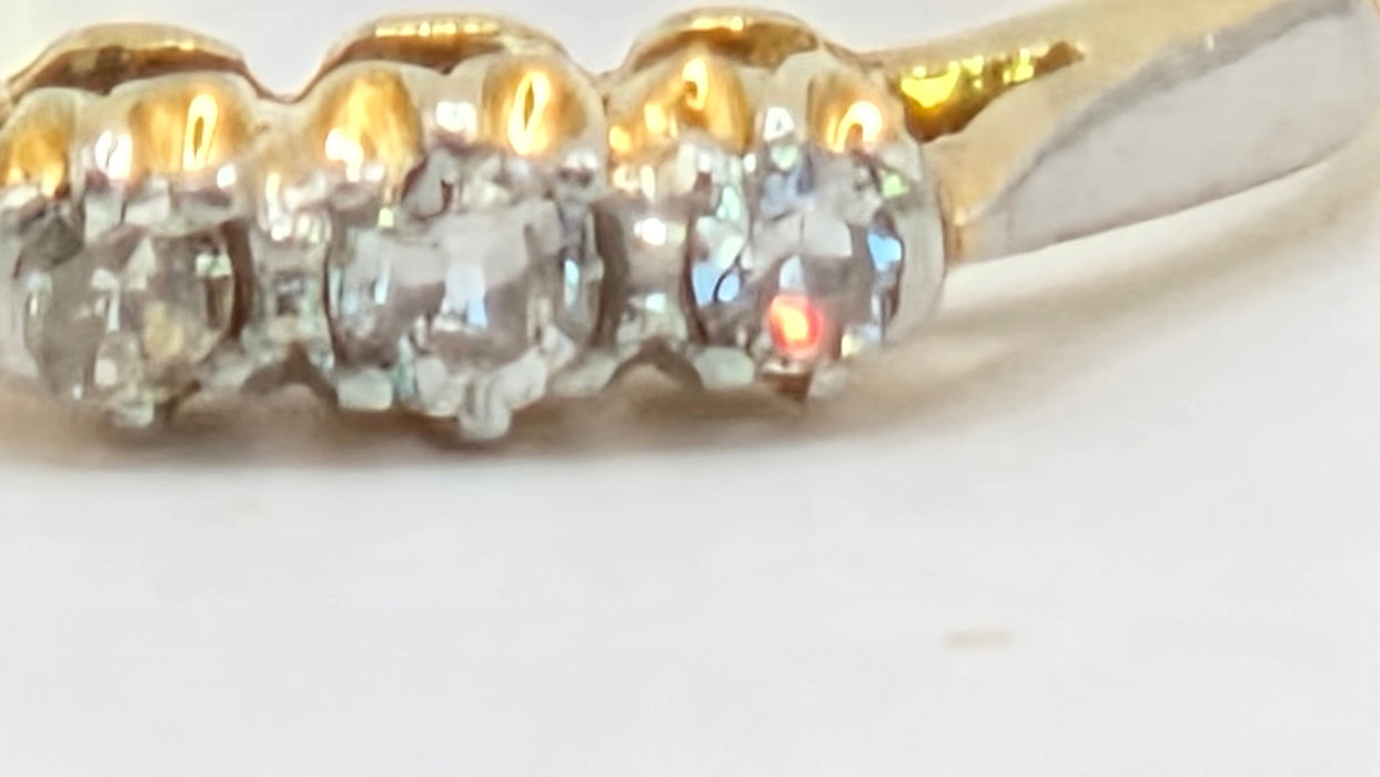 Vintage: 18ct Yellow Gold & Platinum Diamond 0.16ct Trilogy Ring