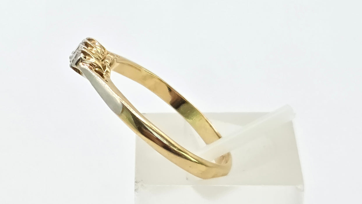Vintage: 18ct Yellow Gold & Platinum Diamond 0.16ct Trilogy Ring