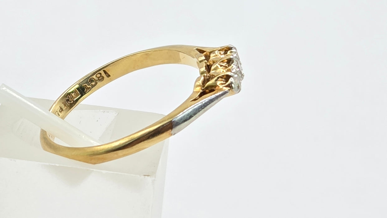Vintage: 18ct Yellow Gold & Platinum Diamond 0.16ct Trilogy Ring