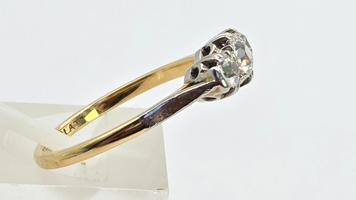Vintage: 18ct Yellow Gold & Platinum Diamond 0.66ct Classic Trilogy Ring