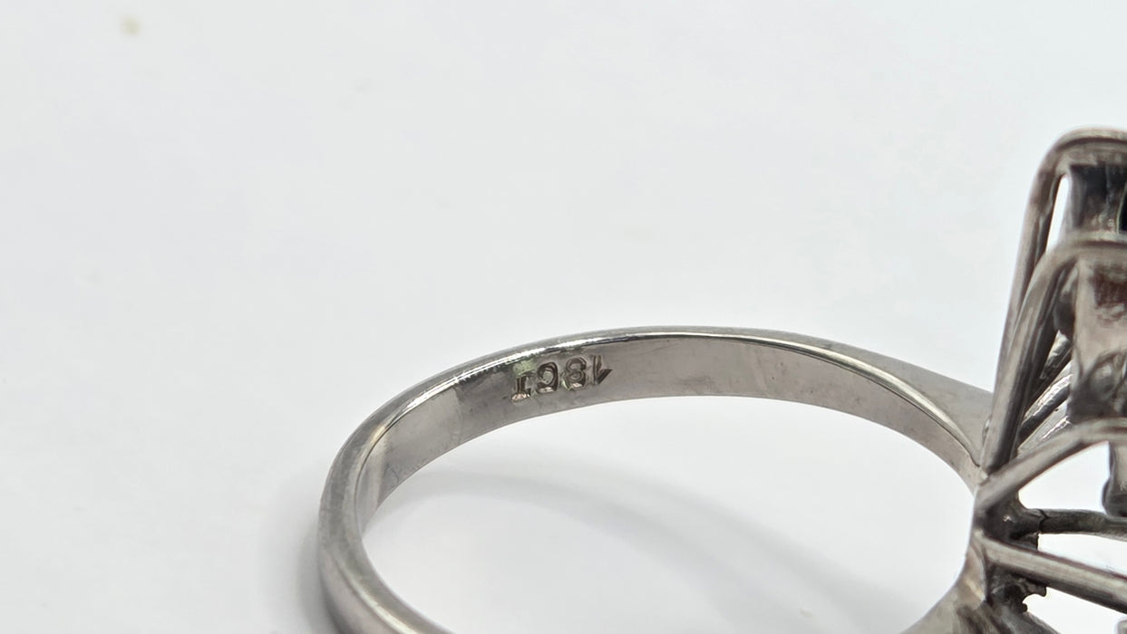 Vintage: 18ct White Gold Sapphire 1.50ct & Diamond 0.61ct Asymmetrical Cocktail Ring