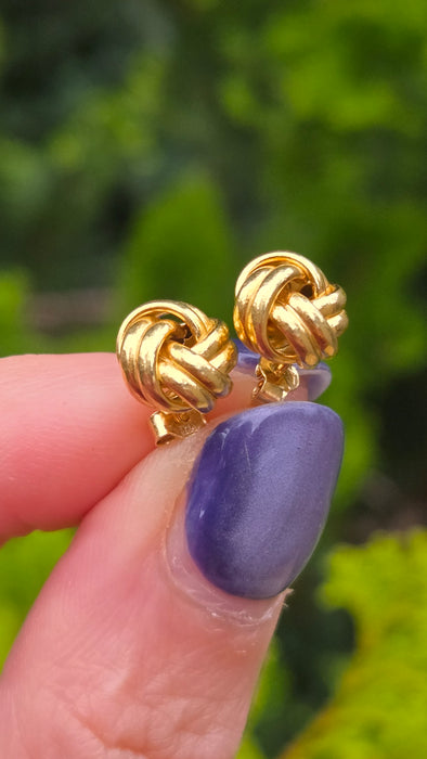 Vintage: 18ct Yellow Gold Love Knot Stud Earrings
