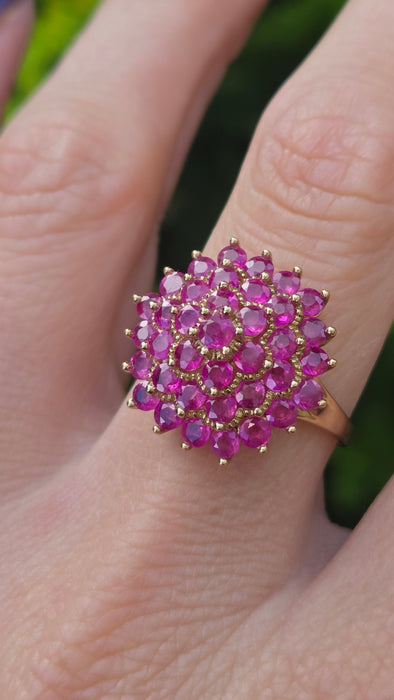Vintage: 9ct Yellow Gold Ruby Round Cluster Cocktail Ring