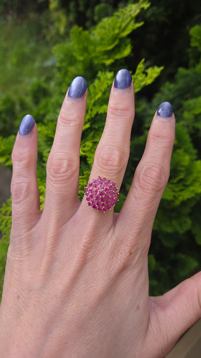 Vintage: 9ct Yellow Gold Ruby Round Cluster Cocktail Ring