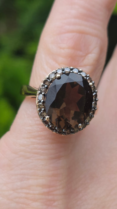 Vintage: 9ct Yellow Gold Smoky Quartz & Champagne Diamond Oval Cluster Ring