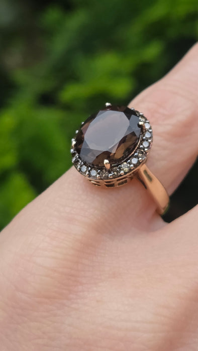 Vintage: 9ct Yellow Gold Smoky Quartz & Champagne Diamond Oval Cluster Ring