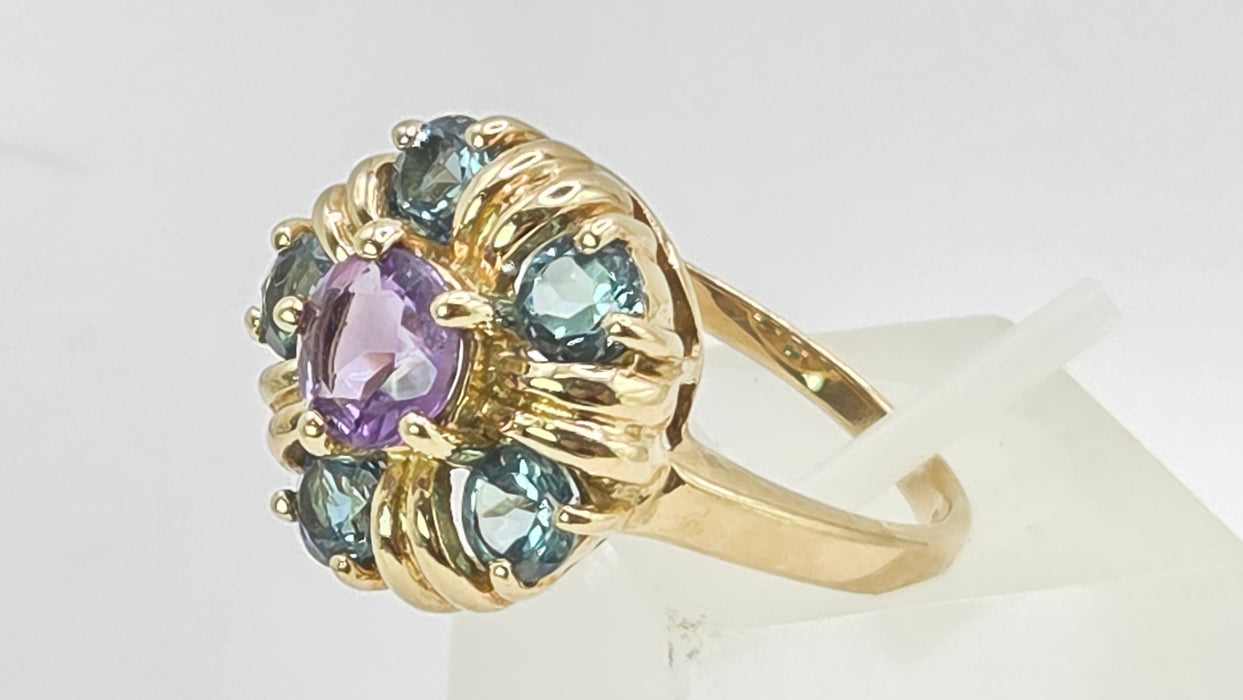 Vintage: 9ct Yellow Gold Amethyst & London Blue Topaz Flower-Head Ring