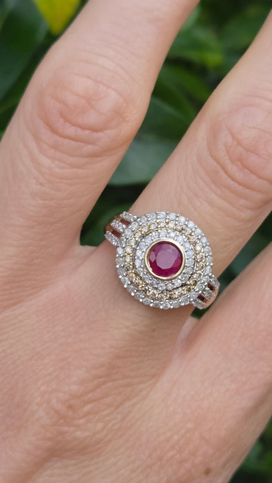 Vintage: 9ct Yellow Gold Ruby & 75-Diamond Art Deco Style Target Ring