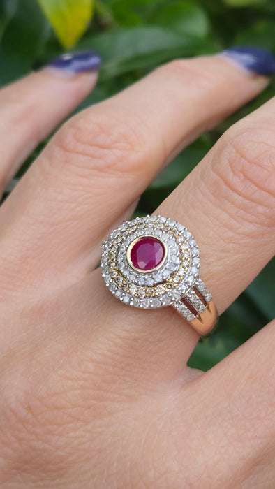 Vintage: 9ct Yellow Gold Ruby & 75-Diamond Art Deco Style Target Ring