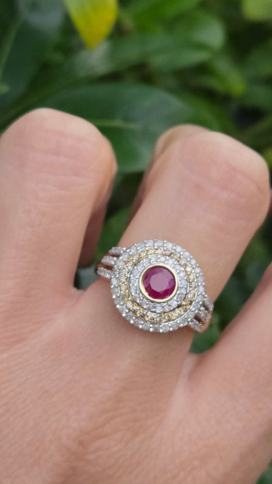 Vintage: 9ct Yellow Gold Ruby & 75-Diamond Art Deco Style Target Ring
