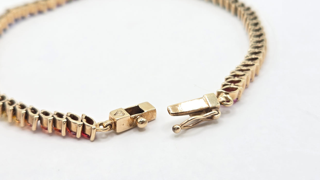 Vintage: 9ct Yellow Gold 65-Sapphire Multi-Coloured Bracelet