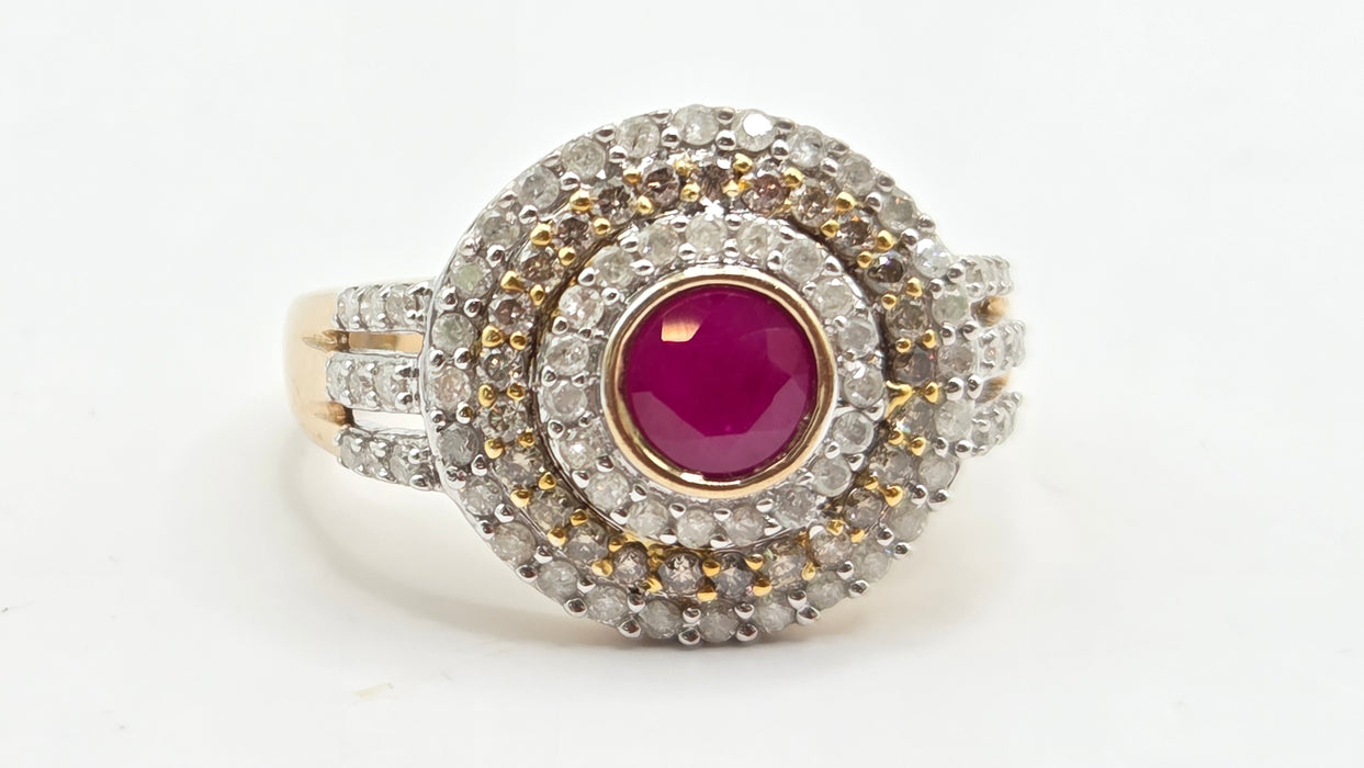 Vintage: 9ct Yellow Gold Ruby & 75-Diamond Art Deco Style Target Ring