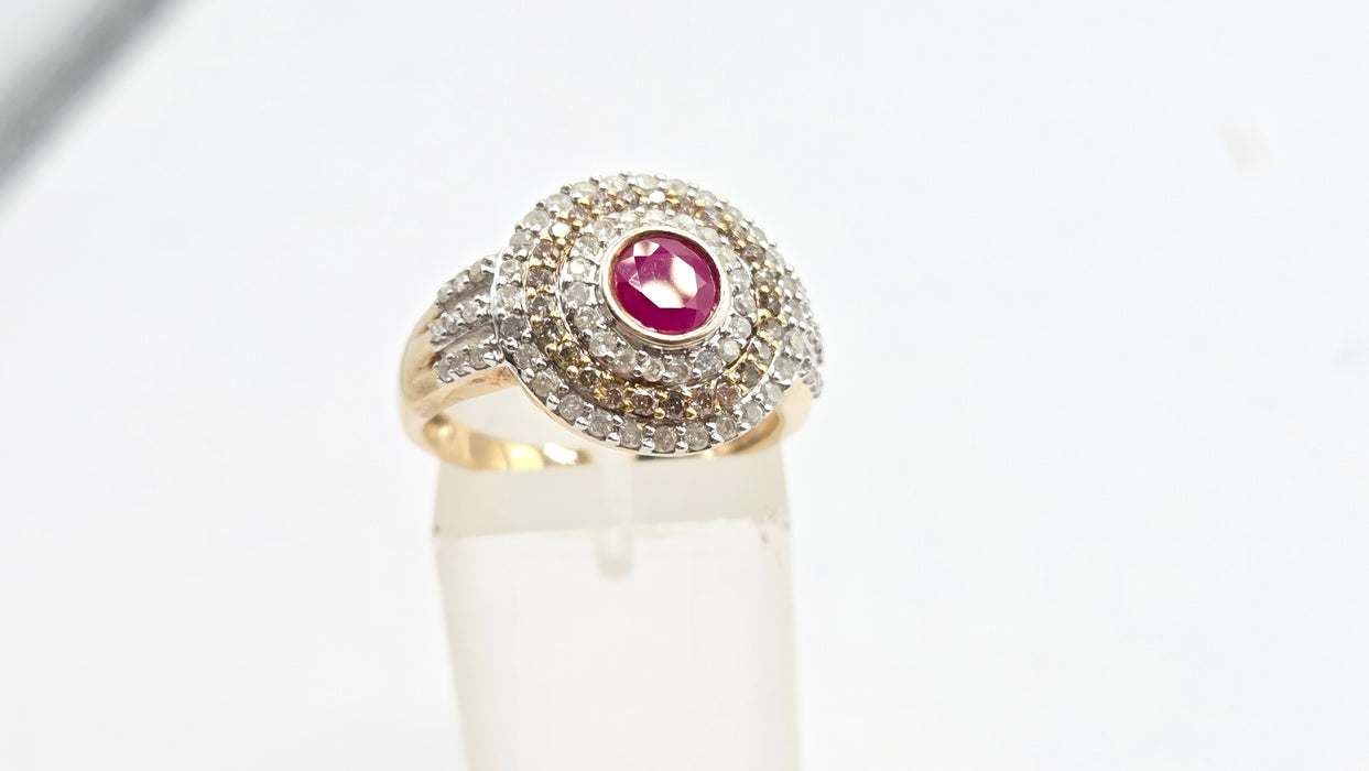 Vintage: 9ct Yellow Gold Ruby & 75-Diamond Art Deco Style Target Ring