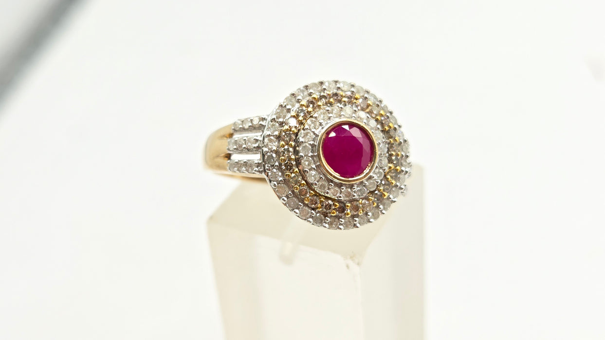 Vintage: 9ct Yellow Gold Ruby & 75-Diamond Art Deco Style Target Ring