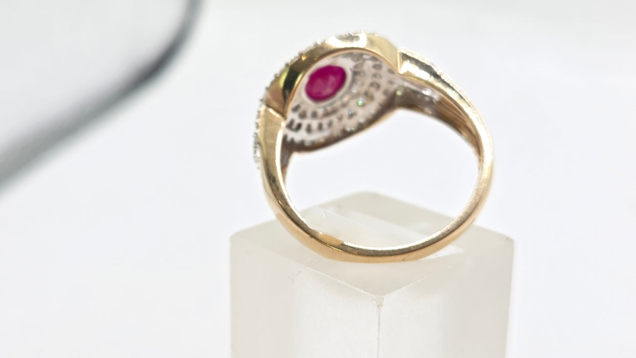 Vintage: 9ct Yellow Gold Ruby & 75-Diamond Art Deco Style Target Ring