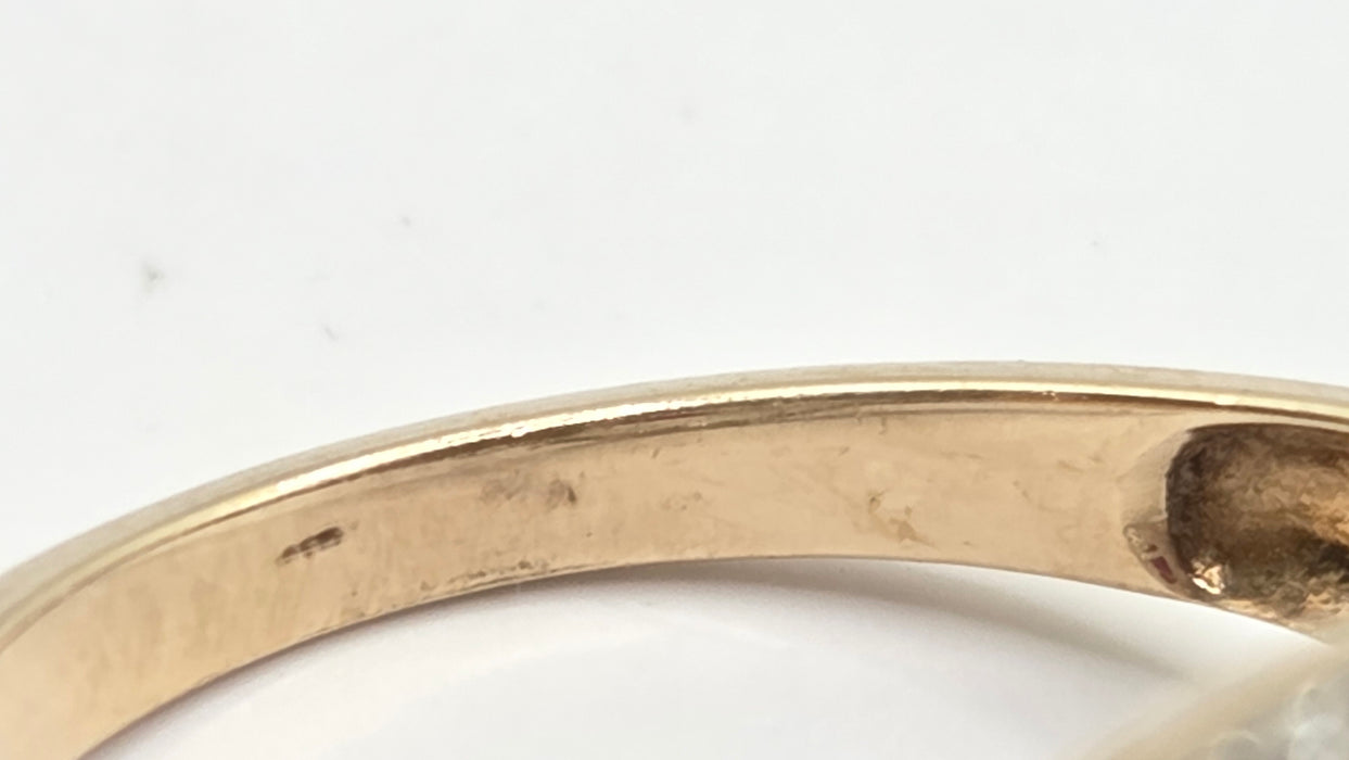 Vintage: 9ct Yellow Gold Ruby & 75-Diamond Art Deco Style Target Ring