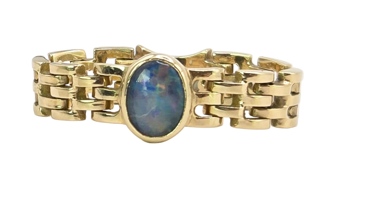 Vintage: 14ct Yellow Gold Australian Opal Chain Ring