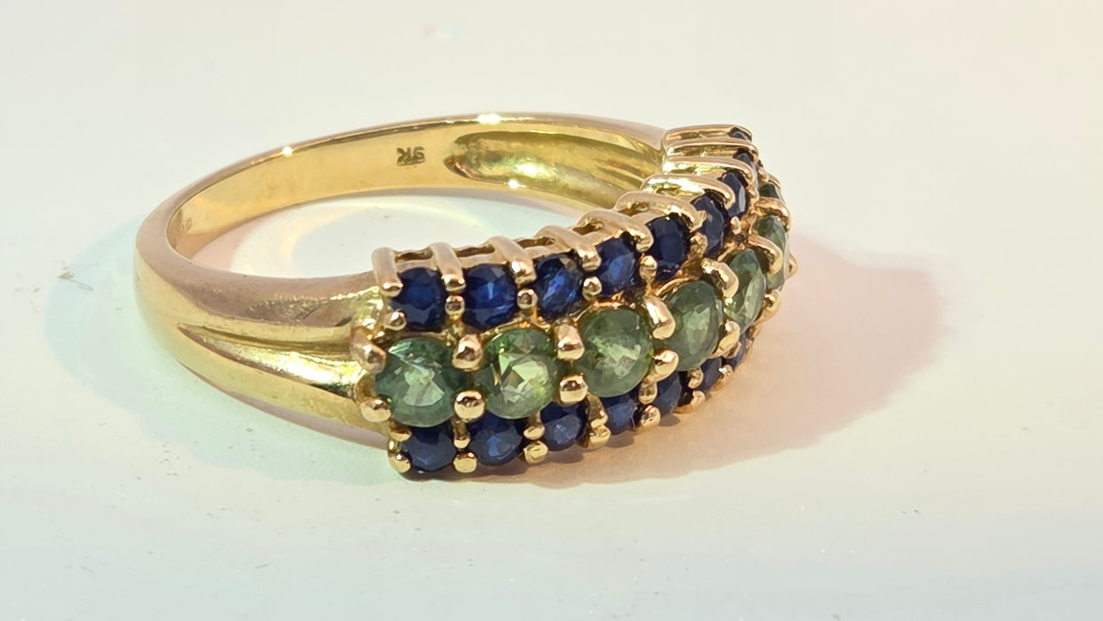 Vintage: 9ct Yellow Gold Blue & Green Sapphire Dress Ring
