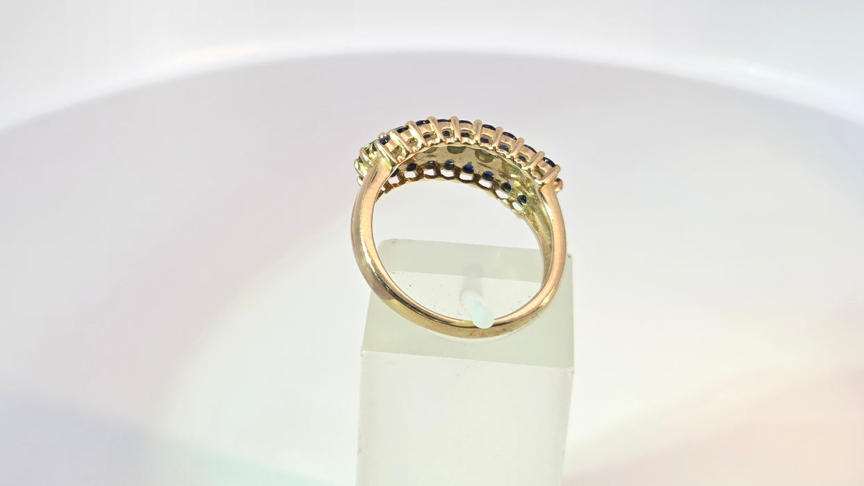 Vintage: 9ct Yellow Gold Blue & Green Sapphire Dress Ring