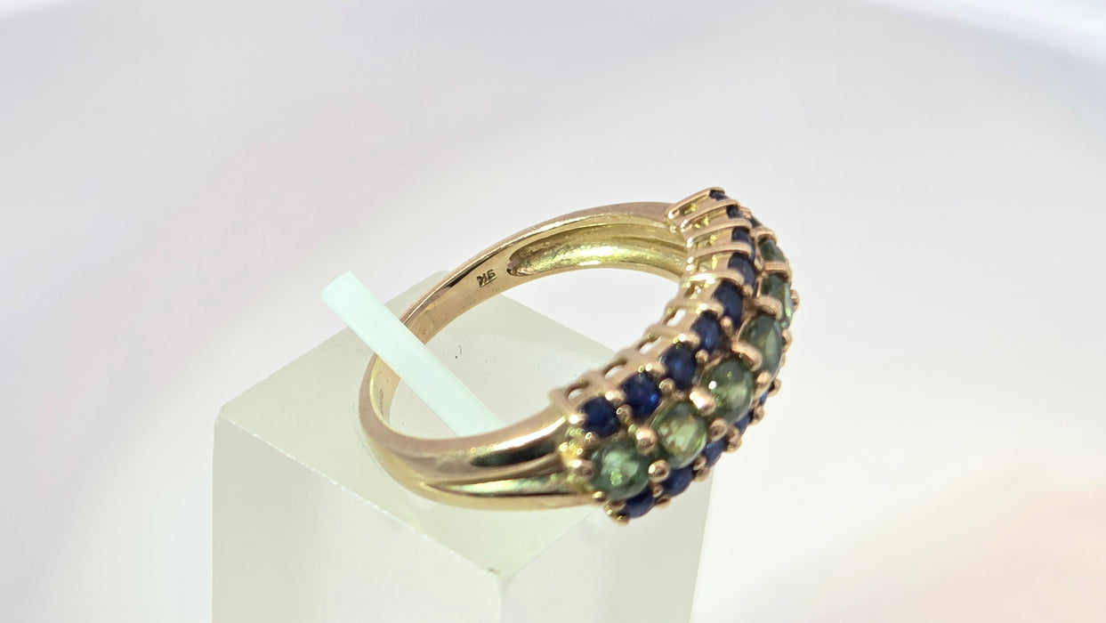 Vintage: 9ct Yellow Gold Blue & Green Sapphire Dress Ring