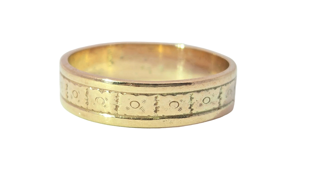 Vintage: 9ct Yellow Gold Decorative Wedding Band — From 1963