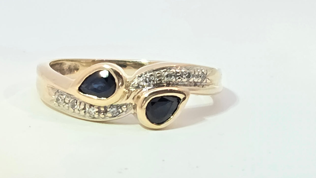 Vintage: 9ct Yellow Gold Sapphire & Diamond Bypass Ring