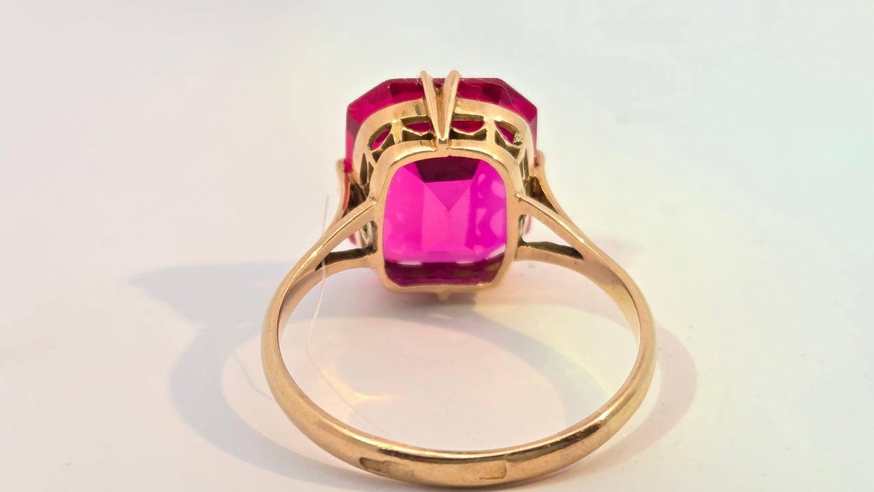 Vintage: Russian 14ct Yellow Gold Ruby Approx. 8ct Solitaire Ring
