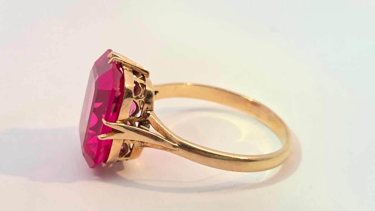Vintage: Russian 14ct Yellow Gold Ruby Approx. 8ct Solitaire Ring