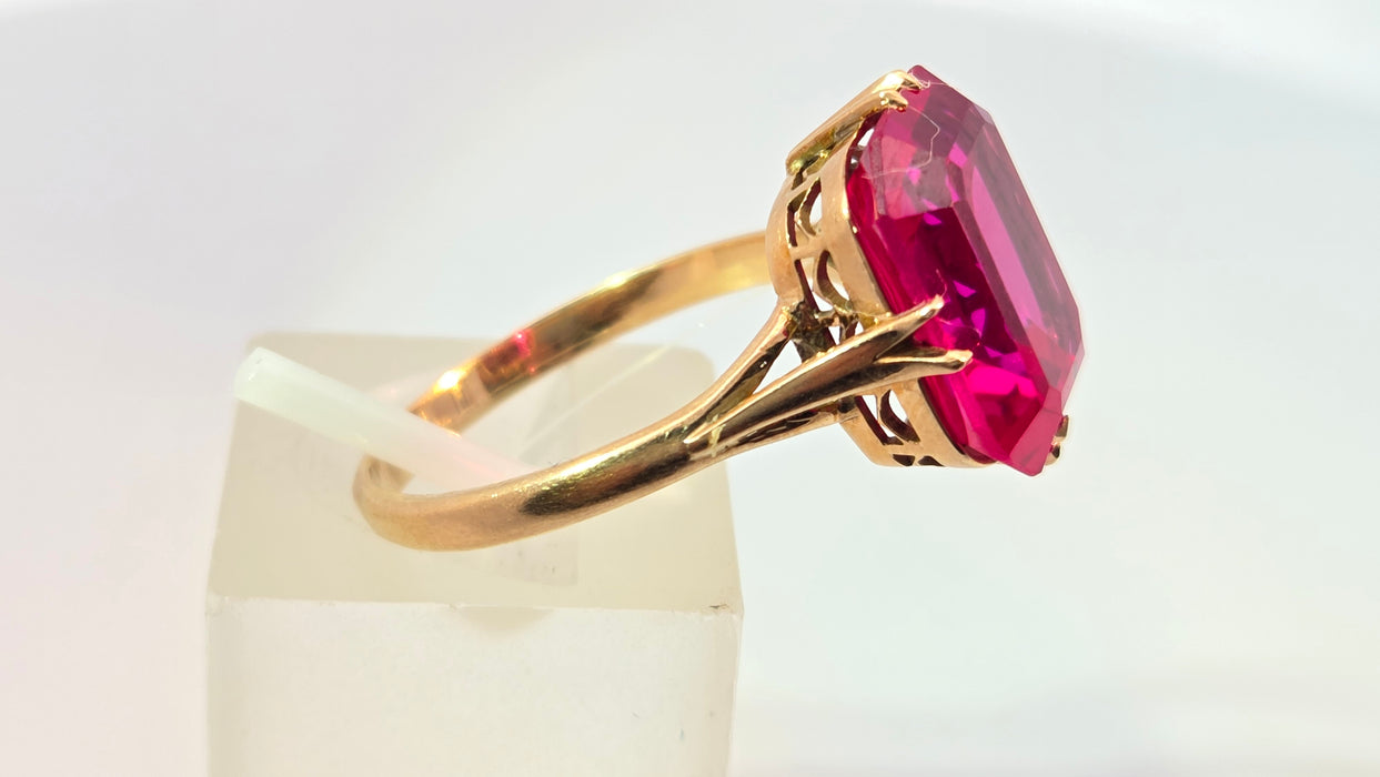 Vintage: Russian 14ct Yellow Gold Ruby Approx. 8ct Solitaire Ring