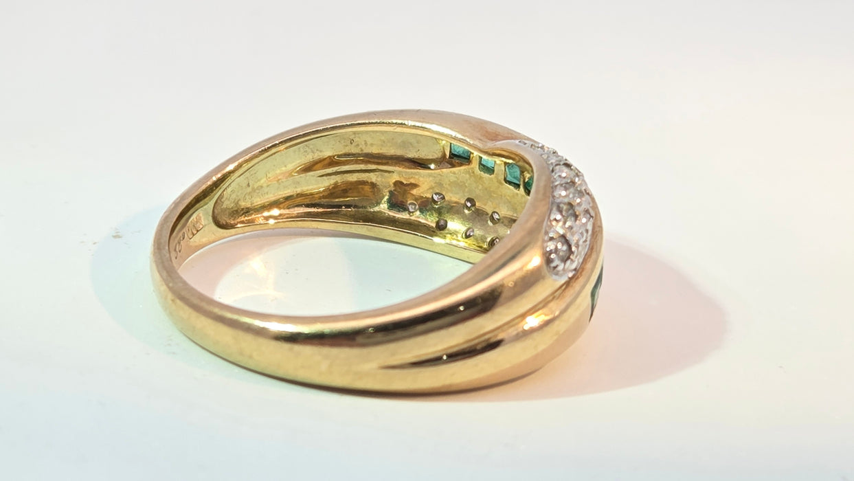 Vintage: 9ct Yellow Gold Emerald & Diamond Crossover Dress Ring