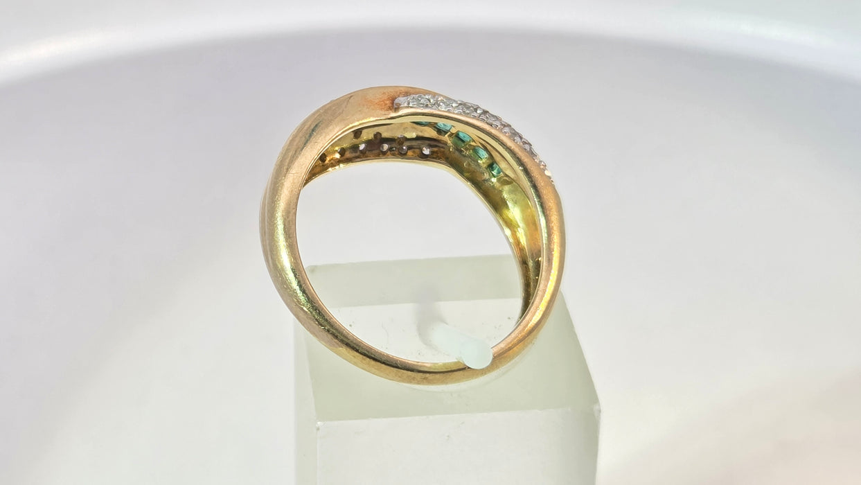 Vintage: 9ct Yellow Gold Emerald & Diamond Crossover Dress Ring