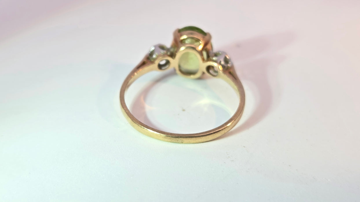 Vintage: 9ct Yellow Gold Peridot & Twin Diamond Three-Stone Ring — From 1998