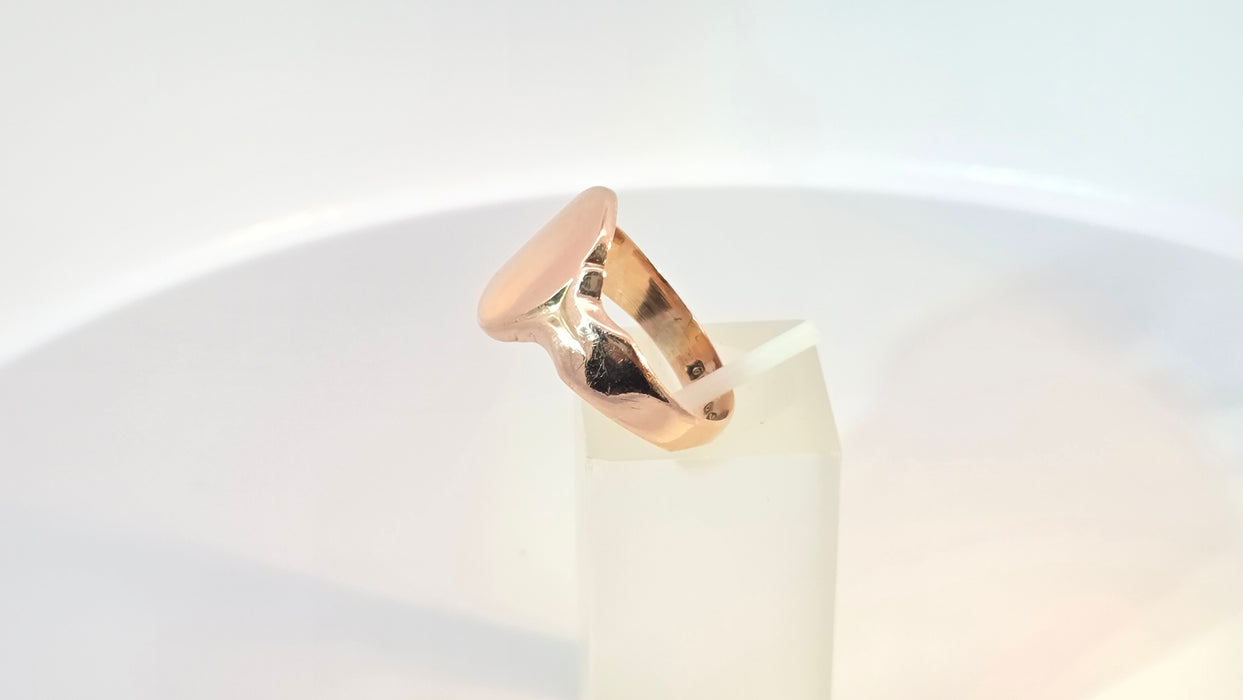 Antique: 9ct Rose Gold Signet Ring — From 1916